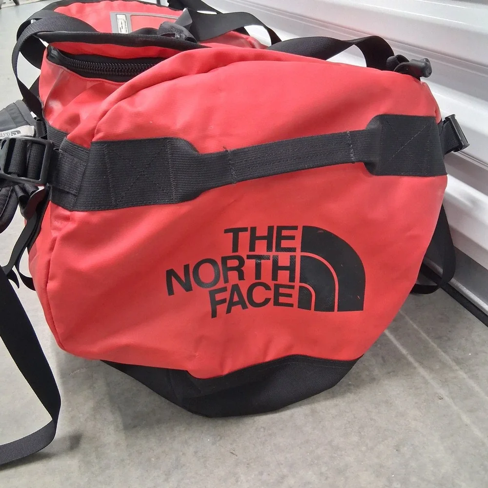 The North Face Base Camp Duffel Bag Red Black Medium Water Resistant Travel Bag
